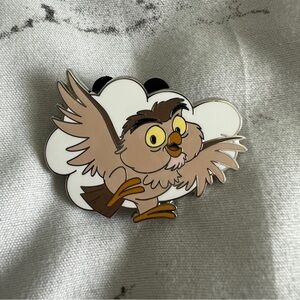 Disney | Archimedes Sword & the Stone Pin